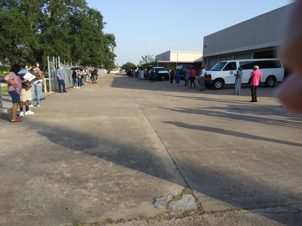 First day of early voting